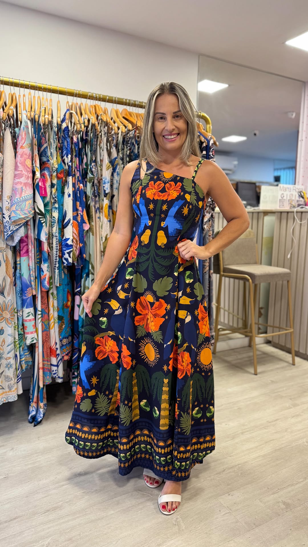 1349 | Vestido Aurora Flor de Verão